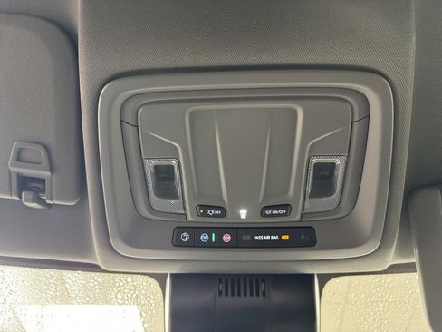 Used 2024 GMC Sierra 1500 Pro w/ Pro Value Package image 37