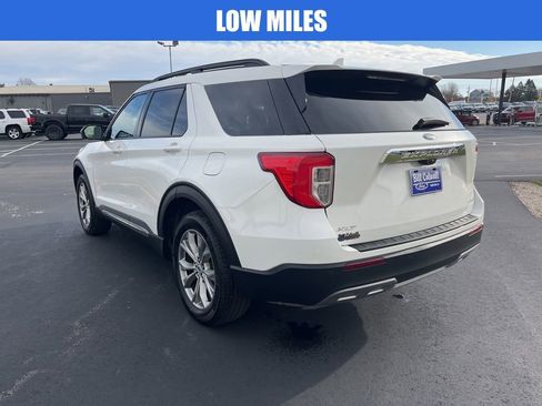 Used 2023 Ford Explorer XLT image 6