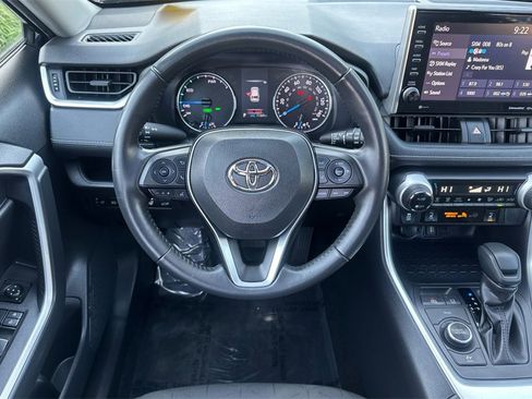Certified 2022 Toyota RAV4 XLE image 13