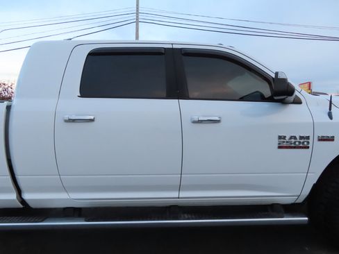Used 2013 RAM 2500 Big Horn image 23