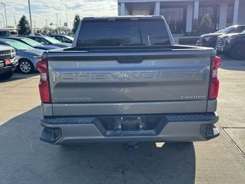 Used 2021 Chevrolet Silverado 1500 Custom image 6