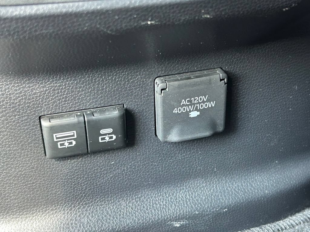 Certified 2026 Toyota Tundra Limited w/ Power Package RWD image 21
