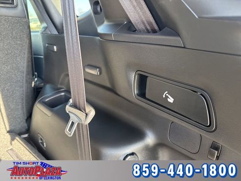 Used 2024 Mitsubishi Outlander SE Black Edition image 42