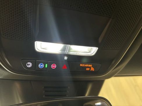 Used 2026 Chevrolet Equinox EV LT FWD image 16