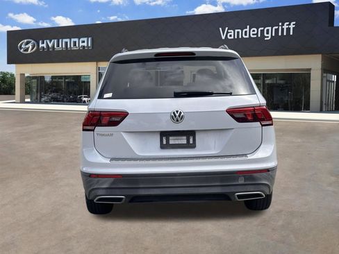 Used 2019 Volkswagen Tiguan S image 13