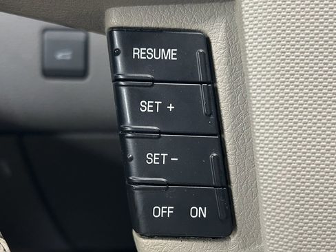 Used 2010 Ford Edge Limited image 23