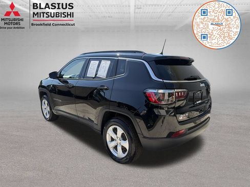 Used 2022 Jeep Compass Latitude AWD/4WD image 23