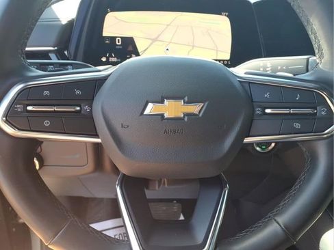 Used 2025 Chevrolet Tahoe LT AWD/4WD image 14