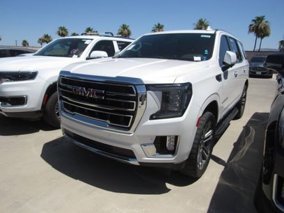 Used 2021 GMC Yukon SLT w/ SLT Luxury Plus Package