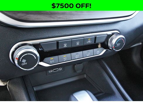 New 2025 Nissan Altima 2.5 SV image 24