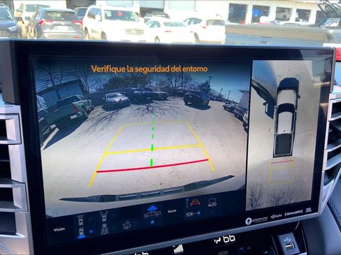 Used 2024 Toyota Tundra Platinum image 26