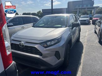 Used 2022 Toyota RAV4 LE image 1