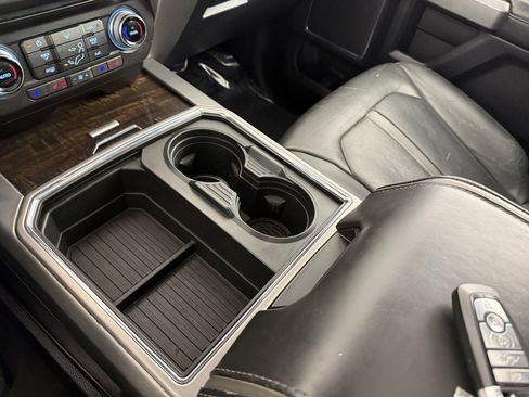 Used 2017 Ford F250 Platinum w/ Platinum Ultimate Package image 29