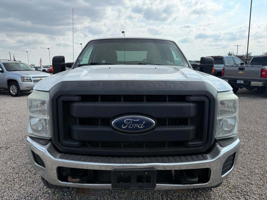 Used 2013 Ford F250 XL w/ PWR Equipment Group AWD/4WD image 3