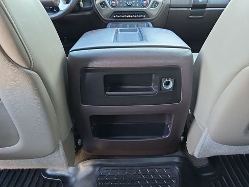 Used 2015 GMC Sierra 3500 Denali image 23