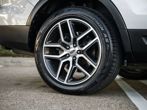 Used 2016 Ford Explorer Sport w/ Equipment Group 401A image 41