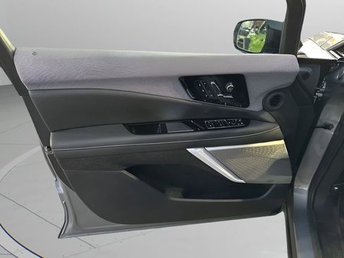 Certified 2025 Cadillac Optiq Sport 2 w/ LPO, Floor Liner Package image 36