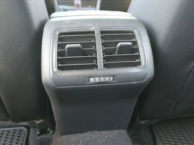Used 2016 Volkswagen GTI 4-Door FWD image 18