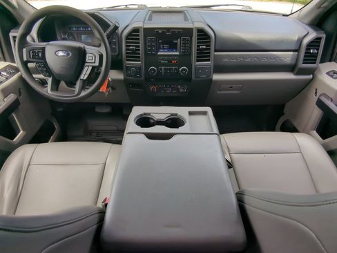 Used 2017 Ford F250 XL w/ Power Equipment Group RWD image 13
