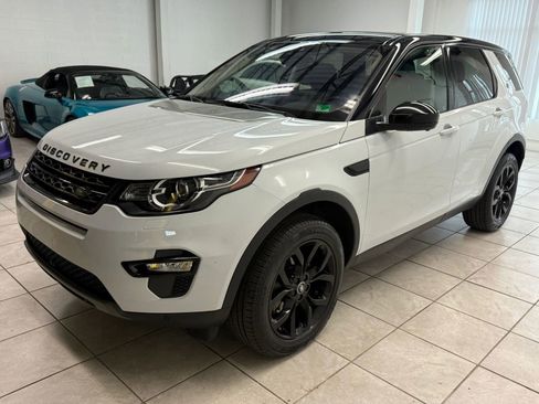 Used 2018 Land Rover Discovery Sport HSE image 3