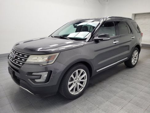 Used 2016 Ford Explorer Limited FWD image 2