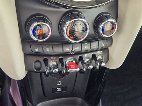 Used 2022 MINI Cooper S image 19