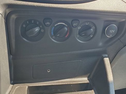 Used 2018 Ford Transit 150 130 Low Roof RWD image 24