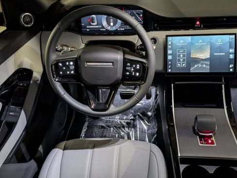New 2026 Land Rover Range Rover Evoque S AWD/4WD image 27