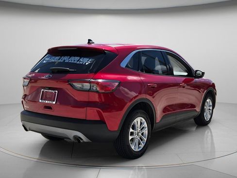 Used 2022 Ford Escape SE w/ Convenience Package FWD image 7