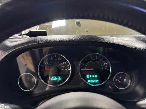 Used 2016 Jeep Wrangler Sport AWD/4WD image 16