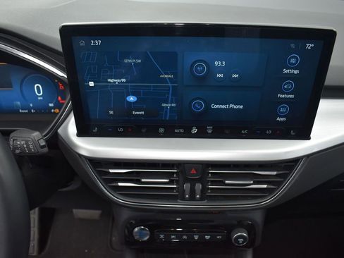 Used 2024 Ford Escape Platinum image 13