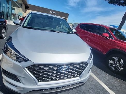 Used 2019 Hyundai Tucson SE w/ Cargo Package image 1