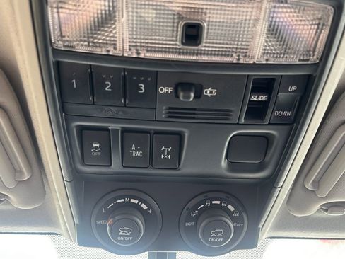 Used 2016 Toyota 4Runner Trail Premium image 10