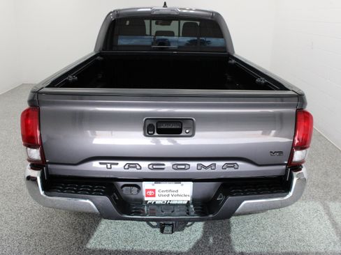 Used 2023 Toyota Tacoma SR5 RWD image 8
