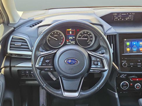 Used 2022 Subaru Forester Premium image 18