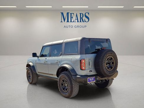 Used 2021 Ford Bronco First Edition image 3