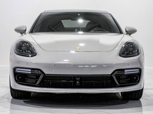 Used 2023 Porsche Panamera Turbo S image 2