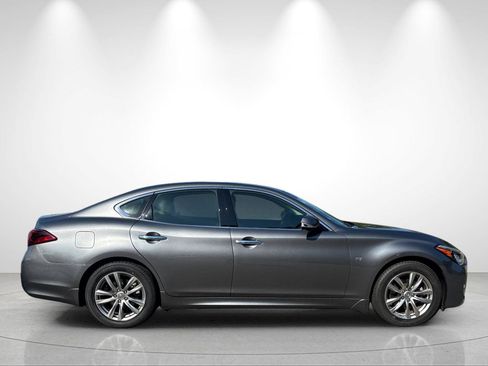 Used 2015 INFINITI Q70 3.7 w/ Technology Package RWD image 6