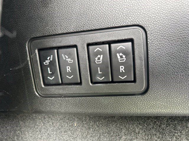 Used 2021 Cadillac XT6 Sport AWD/4WD image 52
