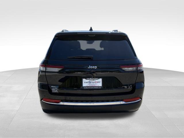 Used 2022 Jeep Grand Cherokee Limited 4xe w/ Luxury Tech Group II AWD/4WD image 10