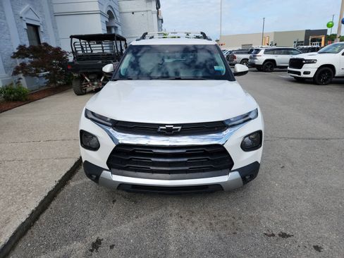 Used 2021 Chevrolet TrailBlazer LT w/ Convenience Package AWD/4WD image 8
