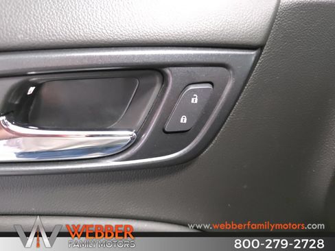 Used 2020 Chevrolet Tahoe LT AWD/4WD image 23