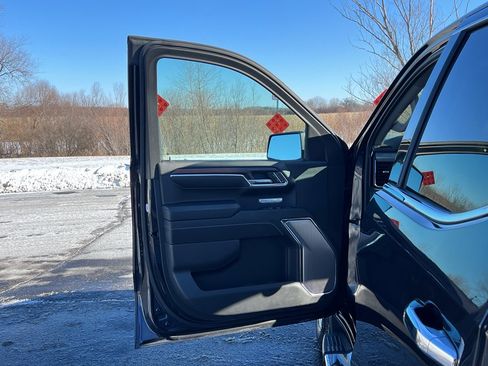 Used 2024 GMC Sierra 1500 Denali image 12