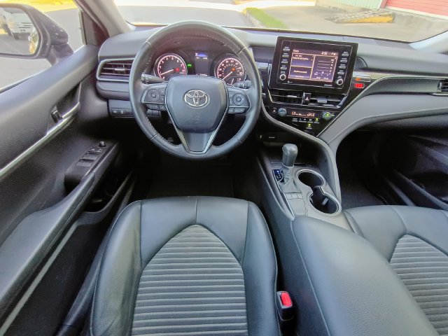 Used 2023 Toyota Camry SE w/ Convenience Package FWD image 30