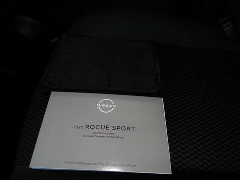Certified 2022 Nissan Rogue Sport S image 33
