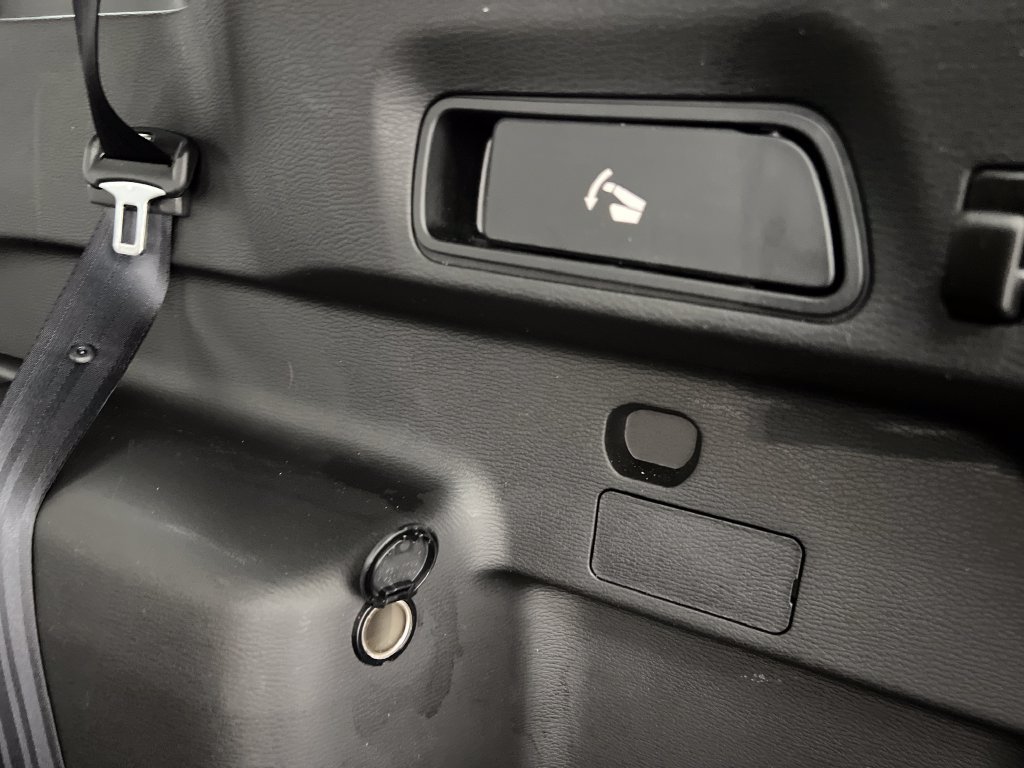 Used 2025 Mitsubishi Outlander SE AWD/4WD image 43