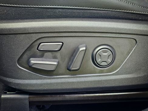 Used 2023 Kia Sorento SX Prestige AWD/4WD image 16
