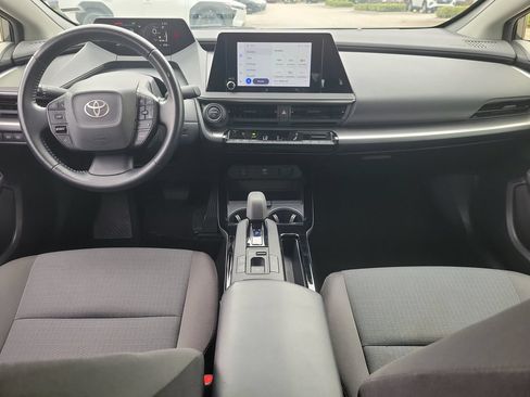 Used 2024 Toyota Prius LE FWD image 12