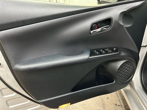 Used 2018 Toyota Prius Two w/ Prius Two Safety Plus Package image 28