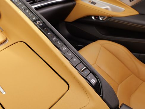 Used 2020 Chevrolet Corvette Stingray Preferred Cpe w/ 2LT Preferred Equipment Group RWD image 55